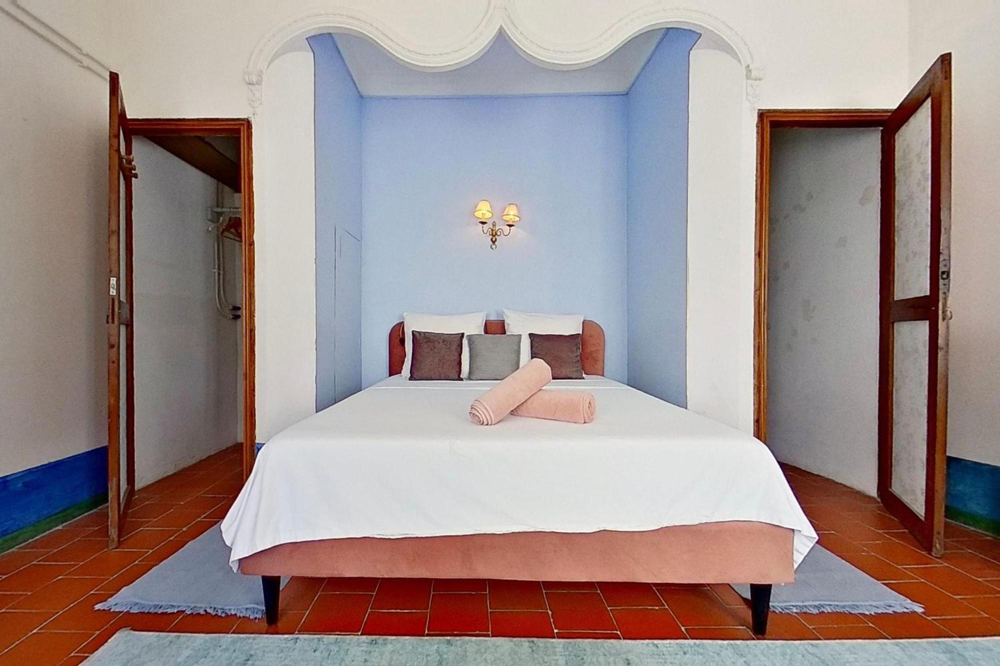 Bed and Breakfast Les 2 Droles D'Oiseaux Luc-sur-Orbieu Exterior foto