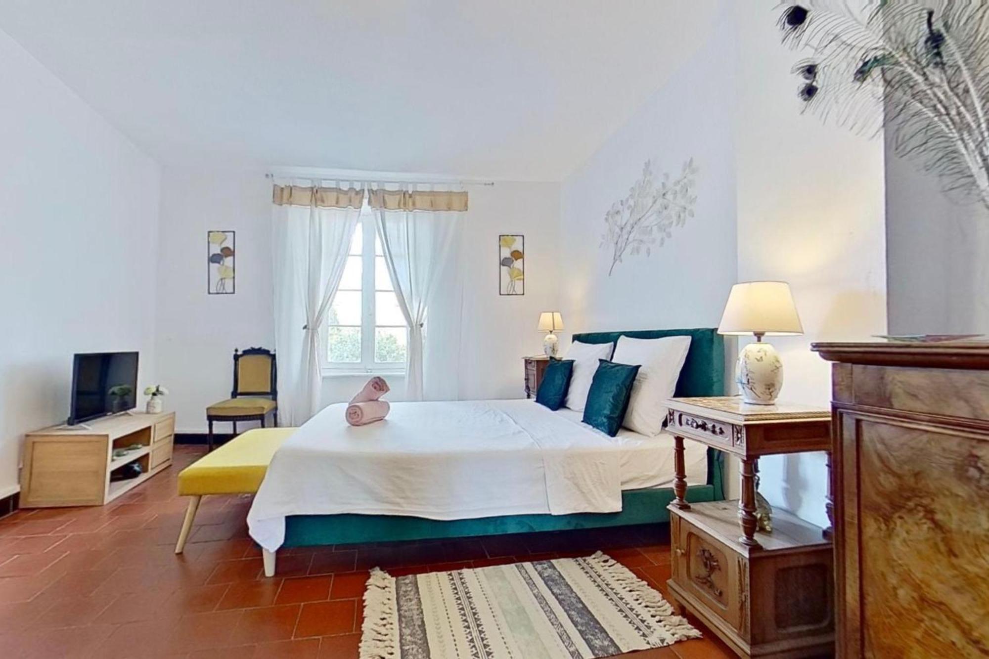 Bed and Breakfast Les 2 Droles D'Oiseaux Luc-sur-Orbieu Exterior foto