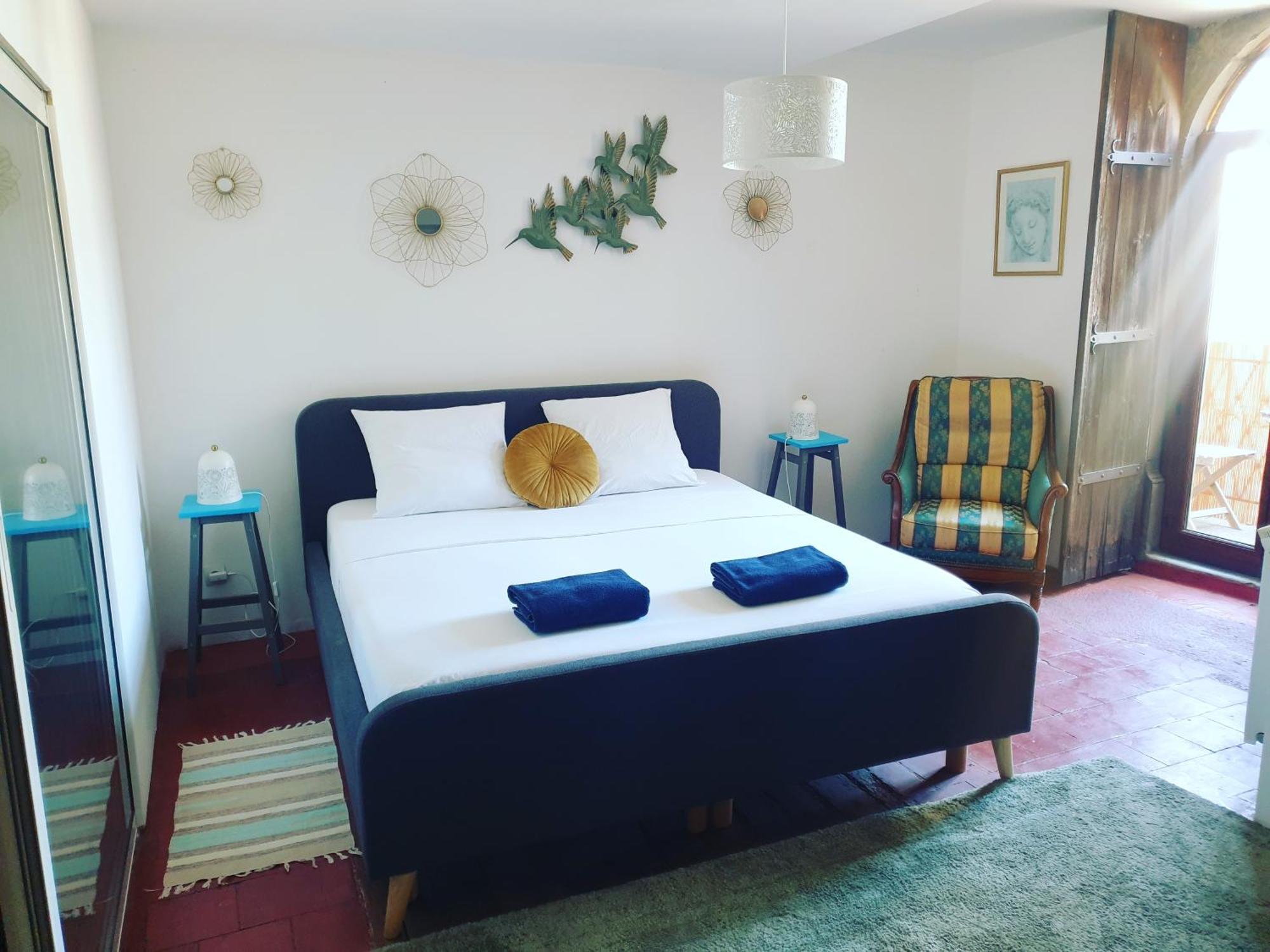 Bed and Breakfast Les 2 Droles D'Oiseaux Luc-sur-Orbieu Habitación foto